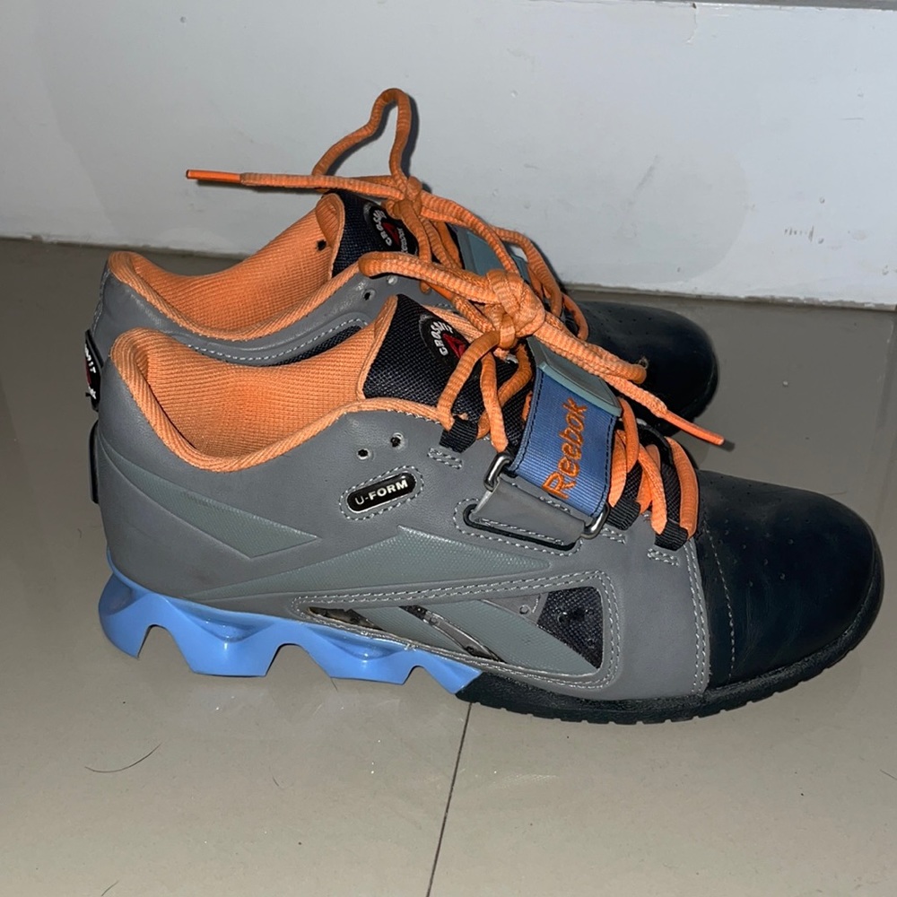 Reebok CrossFit Women's Lifters Sz. 6.5